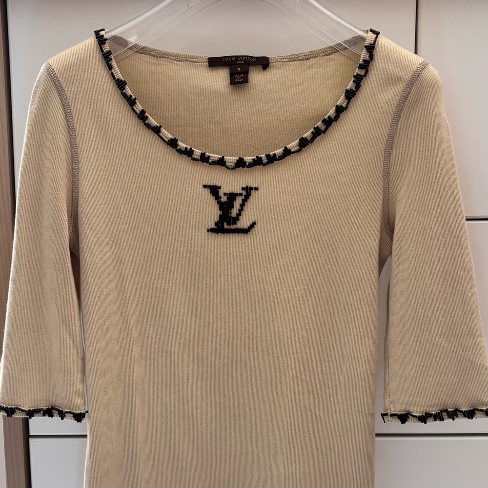 Louis Vuitton Beige Ribbed Knit Top LV Beaded Logo Black Bead Detail Size S